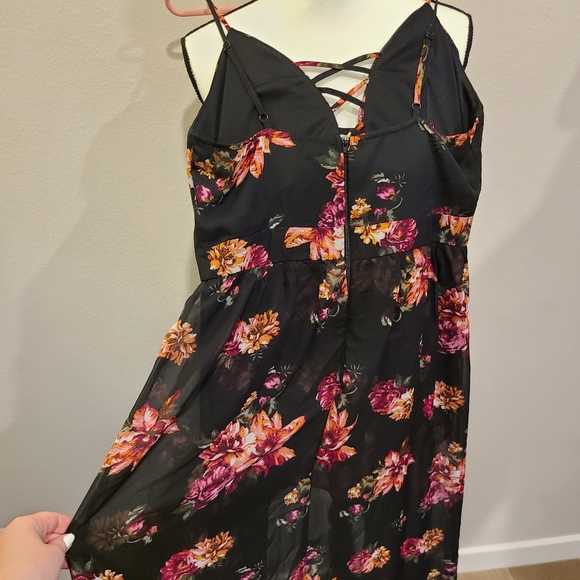 Jumper with long skirt attached - Picture 2 of 4